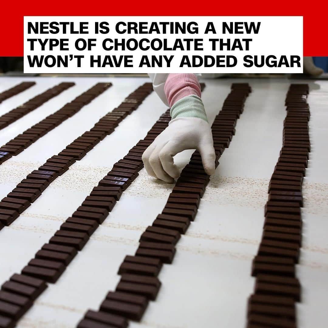 CNNさんのインスタグラム写真 - (CNNInstagram)「Nestle has created a new kind of chocolate bar, without any added sugar 🍫 as the company tries to stay ahead of changing consumer tastes and trends. The company announced that a new KitKat bar would be created using cacao to create a 70% dark chocolate bar. The new chocolate bar will go on sale in Japan later this year, and will be available around the globe by 2020. (📸: Getty Images)」7月21日 23時20分 - cnn