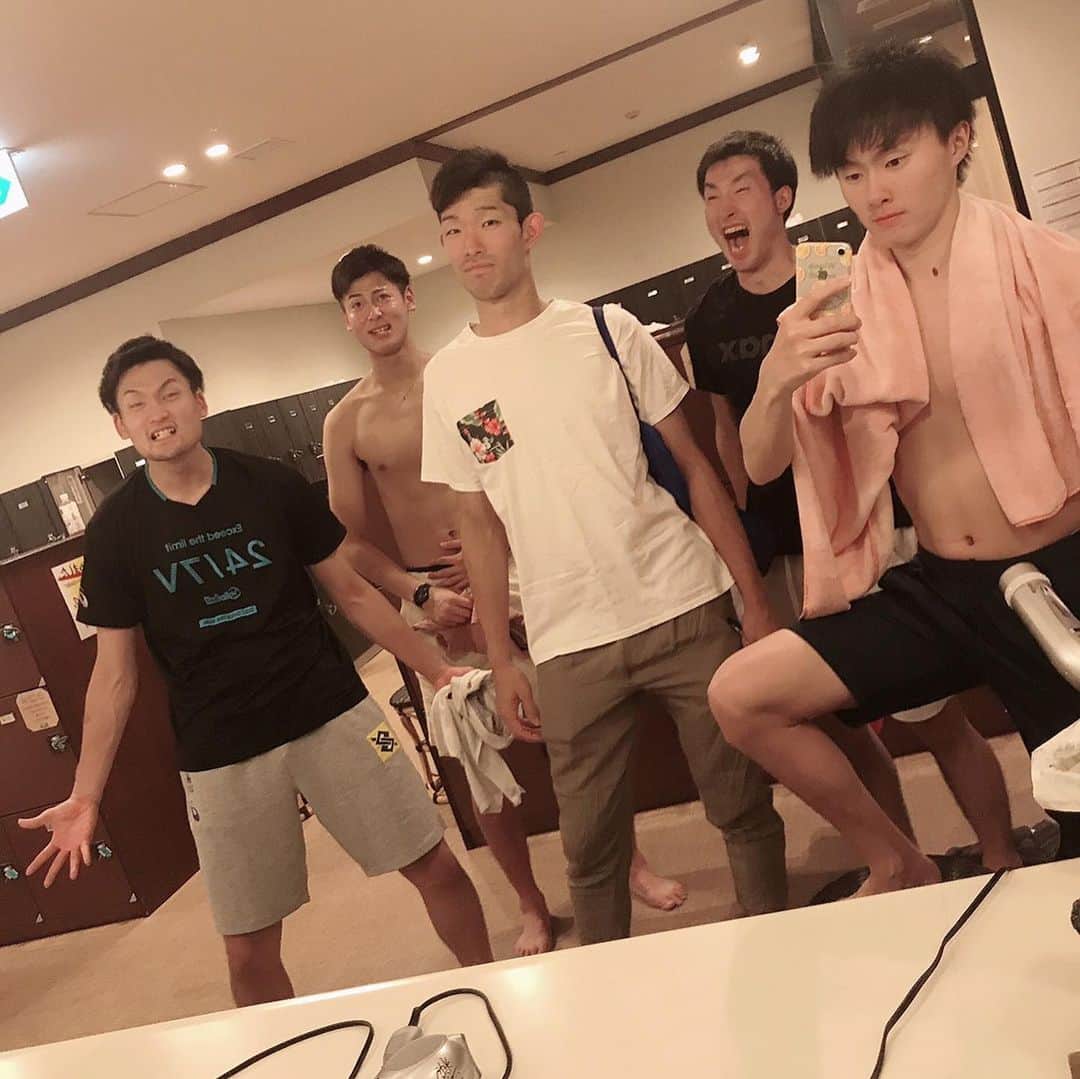 高梨健太さんのインスタグラム写真 - (高梨健太Instagram)「・ ・ ・ 思いつきで旅最高だー！ OFF満喫出来ました。 。 #福井県  #土岐アウトレット  #ゾッとする話  #踏み違え」7月22日 0時26分 - takanashi.kenta
