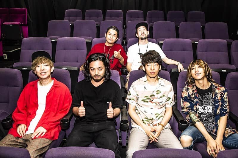 柳沢亮太さんのインスタグラム写真 - (柳沢亮太Instagram)「2019.07.21 周南RISING HALL 都会のラクダ Tour 2019〜今すぐお届け！本格、ラクダチェリーパイ！〜 w）#creepynuts #ラクダチェリーパイ #写殺 @cazrowAoki」7月22日 10時22分 - yayayayanagi