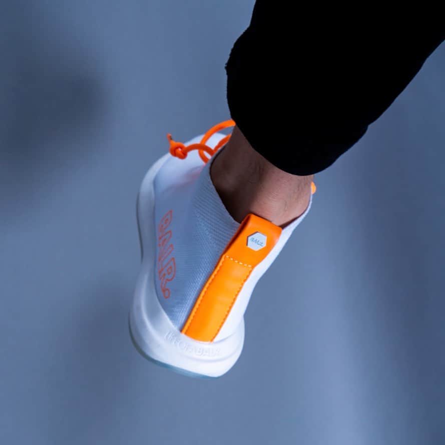 DJ U-ICHIのインスタグラム：「🍊 #stepbystep  #orange  #style #balr #sneaker . . 今週もスタート。」