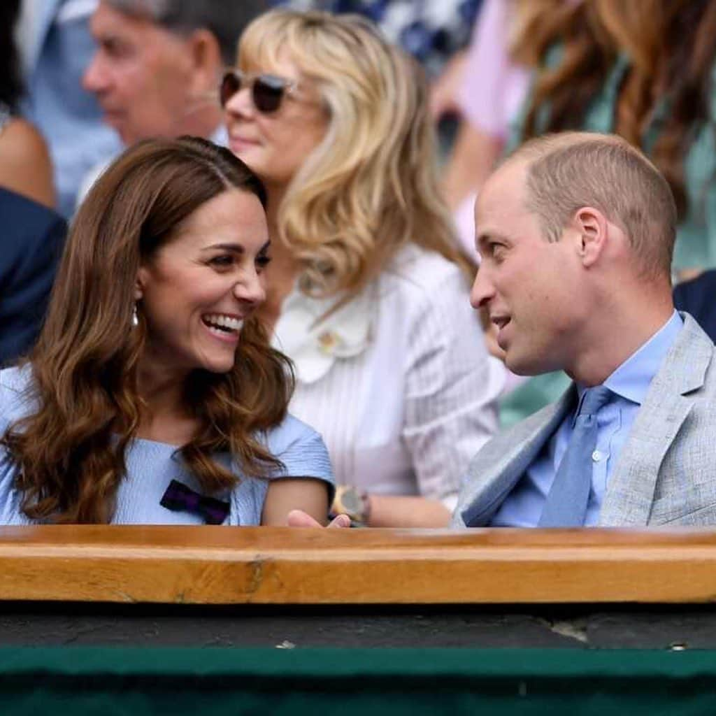 E! Onlineさんのインスタグラム写真 - (E! OnlineInstagram)「There were so many Royal family updates this week, we don't even know where to Meghan!  Meghan & Harry started their own charity, William & Kate went on a Wimbledon date, there was a royal baby playdate, Meghan made her first major red carpet appearance as a royal AND she met Queen Bey. Link in bio! (📷: PA Wire)」7月22日 6時01分 - enews