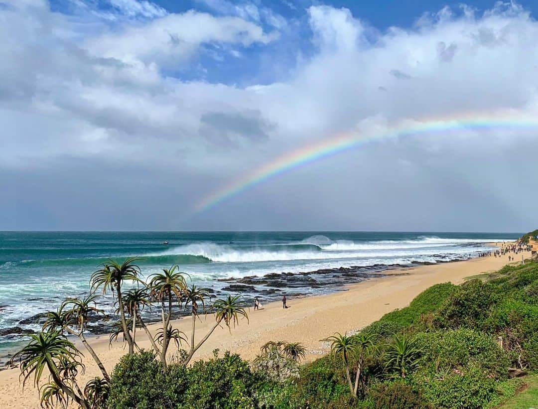 ケリー・スレーターさんのインスタグラム写真 - (ケリー・スレーターInstagram)「50 years ago yesterday we went to the moon (didn’t we?) but i think the better option was J-Bay.」7月22日 6時22分 - kellyslater