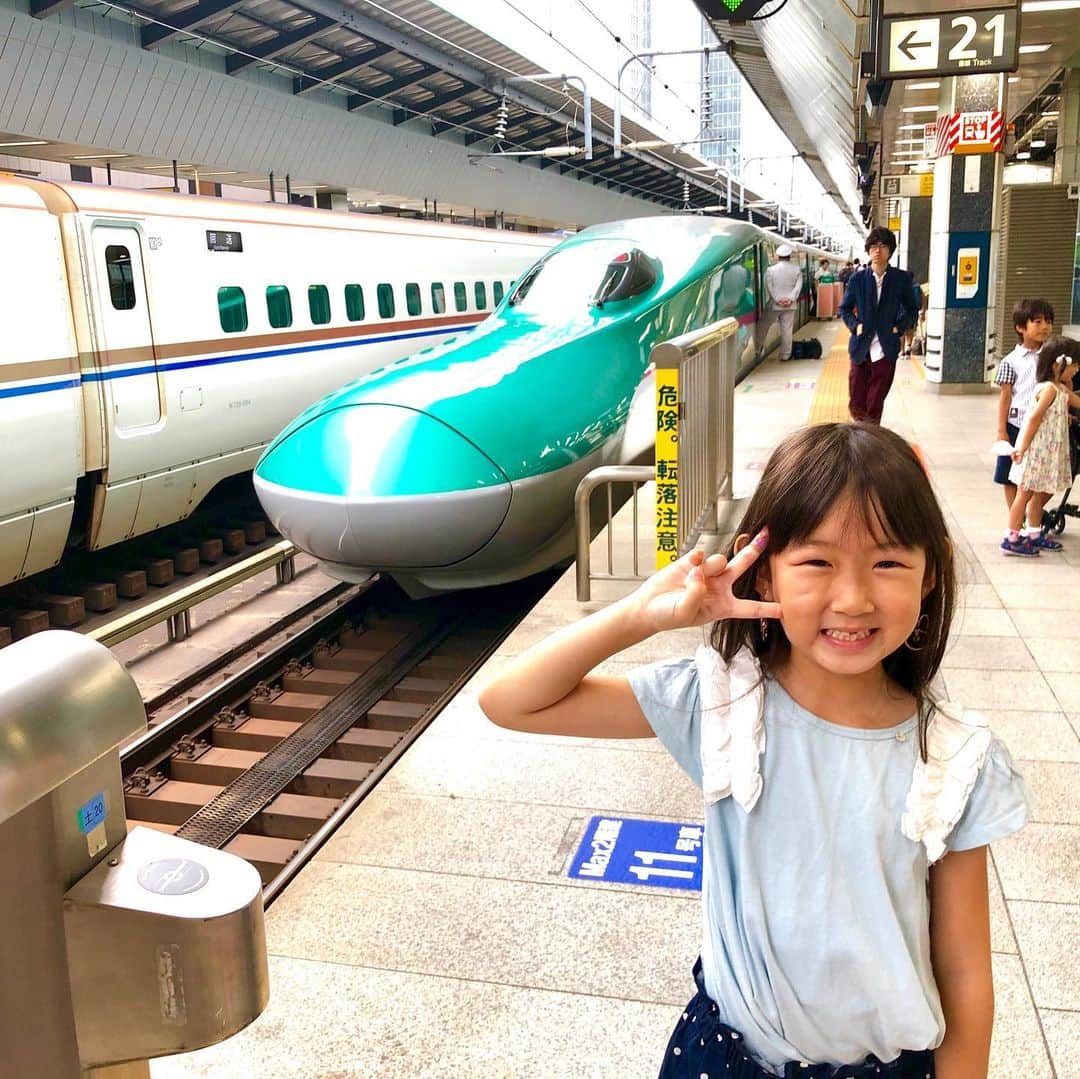 フロリダさえさなさんのインスタグラム写真 - (フロリダさえさなInstagram)「Shinkansen bullet train 🚅✨」7月22日 11時53分 - saesanafamily