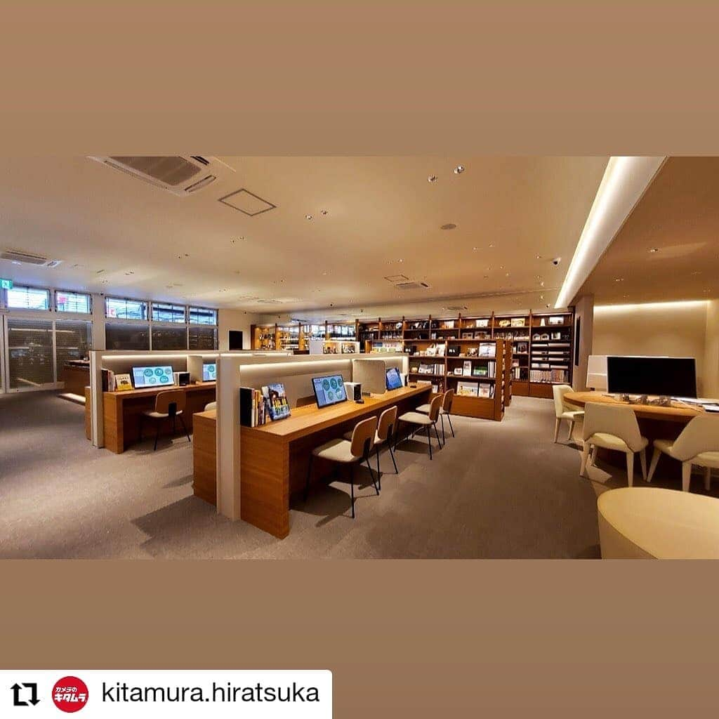 カメラのキタムラさんのインスタグラム写真 - (カメラのキタムラInstagram)「#Repost @kitamura.hiratsuka 2019/7/20にカメラのキタムラ平塚店がリニューアルオープン致しました！ 皆様のご来店を心よりお待ちしております！ • • • • • • 本日リニューアルオープンいたしました！！ 多くのお客様にご来店いただきありがとうございました。 明日も10時にオープンさせて頂きます。皆様のご来店をお待ちしております。 #カメラのキタムラ平塚店 #スタジオマリオ平塚店#カメラのキタムラ #スタジオマリオ #カメラ #子供写真館 #平塚市  #中古カメラ」7月22日 8時02分 - camera_kitamura