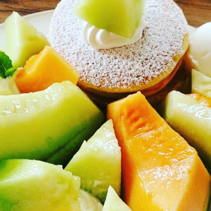 ミスター黒猫（黒猫仙人）のグルメインスタ