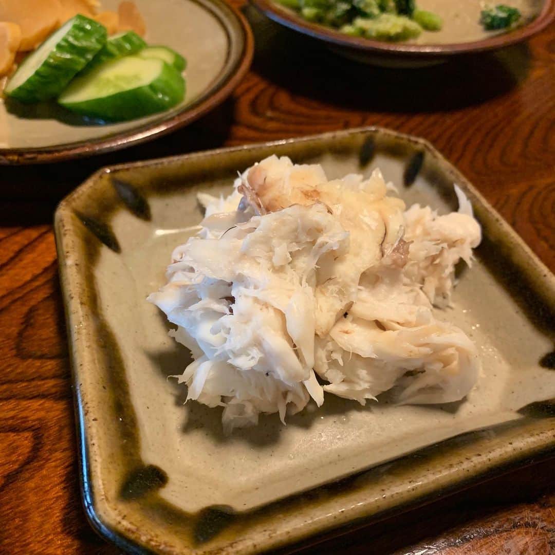 水木一郎さんのインスタグラム写真 - (水木一郎Instagram)「東京都亜熱帯区の八丈島。 アシタバが有名だけど椎茸も新鮮な魚も郷土料理も島の人々も海も山も一言では言い表せない魅力のある島Z!  #八丈島 #八丈島夏まつり #郷土料理 #パッションフルーツ #東京都亜熱帯区  #水木一郎」7月22日 9時48分 - ichiromizuki