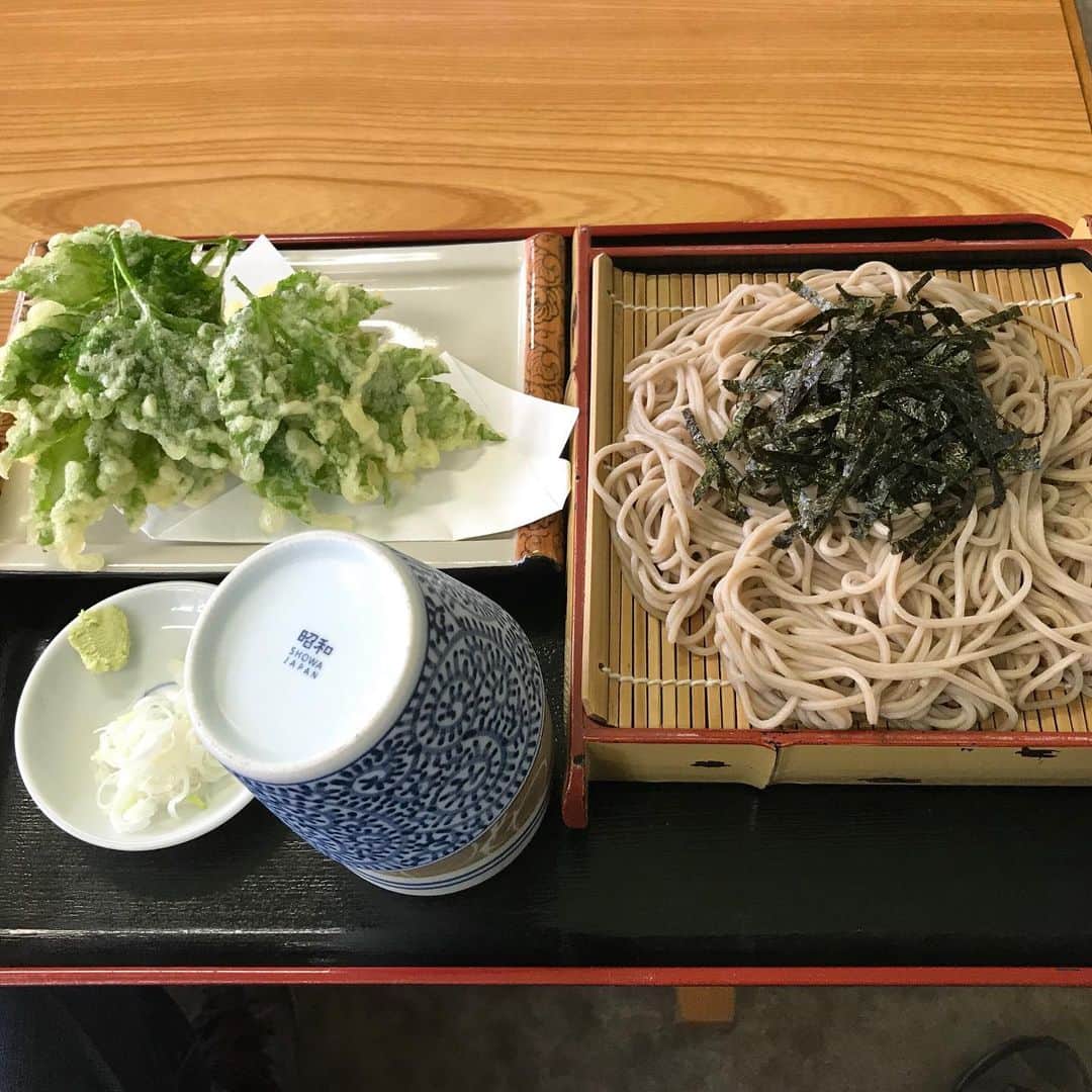 水木一郎さんのインスタグラム写真 - (水木一郎Instagram)「東京都亜熱帯区の八丈島。 アシタバが有名だけど椎茸も新鮮な魚も郷土料理も島の人々も海も山も一言では言い表せない魅力のある島Z!  #八丈島 #八丈島夏まつり #郷土料理 #パッションフルーツ #東京都亜熱帯区  #水木一郎」7月22日 9時48分 - ichiromizuki