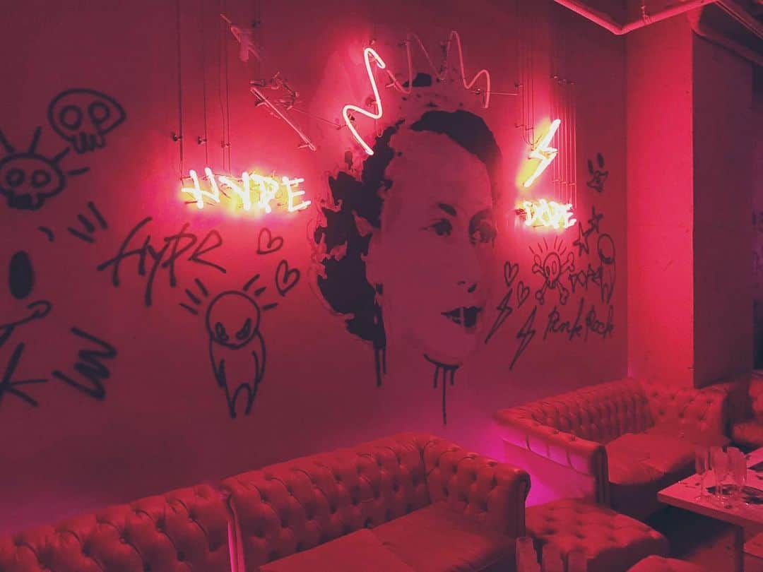 KYOHEYさんのインスタグラム写真 - (KYOHEYInstagram)「The PINK☺︎﻿ Thank you so much for the fun night.  #ThePINK #PINK #OSAKA #KLUTCH #ET_KING #club」7月22日 10時10分 - kyohey5