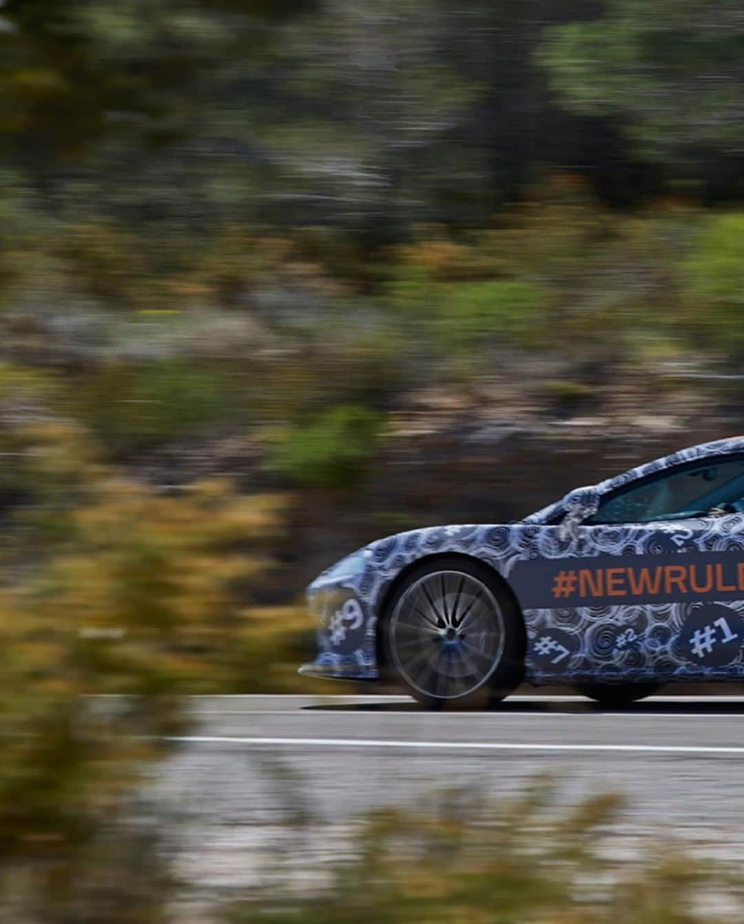 McLaren Automotiveさんのインスタグラム写真 - (McLaren AutomotiveInstagram)「It’s essential to test any new McLaren out on public roads. And the hills above Barcelona provide a gorgeous backdrop to the final stages of the long journey for a McLaren that is made, for long journeys. #NewMcLarenGT」7月22日 21時01分 - mclarenauto