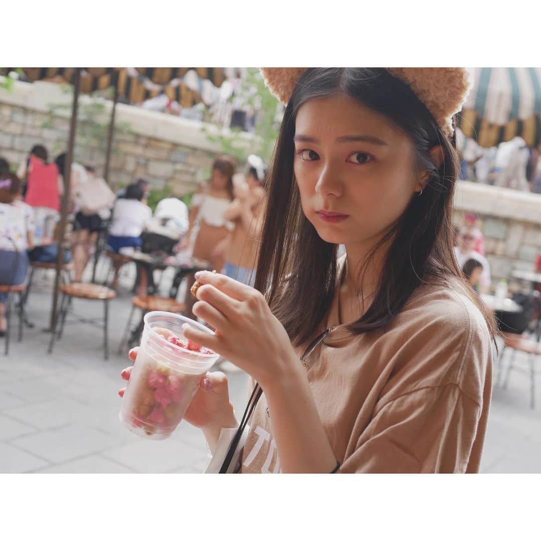 紺野彩夏さんのインスタグラム写真 - (紺野彩夏Instagram)「食、食、食、食、遊、食のディズニーは楽しい。 食べてる写真しかないのは懺悔、、、」7月22日 19時33分 - ayaka_konno_official