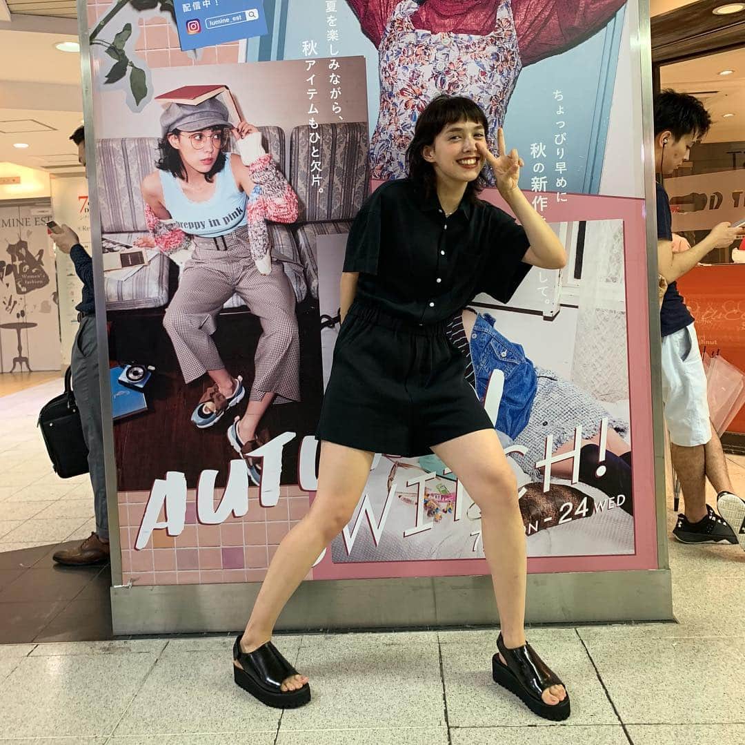 モーガン茉愛羅さんのインスタグラム写真 - (モーガン茉愛羅Instagram)「Thank you @lumine_est ❤️ LUMINE ESTのautumn 🍁🐠 明後日まで新宿駅東口を出たら沢山居てます。見かけましたとメッセージをくれた方々嬉しいです。ありがとう。是非新宿でお会いしましょうっ！宜しくです！！😚」7月22日 19時47分 - malaciel