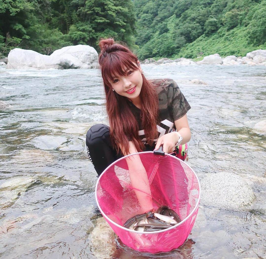 宮田亜夢さんのインスタグラム写真 宮田亜夢instagram やっぱり鮎釣り 岐阜 ライトスタイル ダイワ Daiwa 釣り 釣りガール 鮎釣り 友釣り ルアー Lure Fishing 海 川 渓流 夏 Summer Angler Fishinglife 釣り女子 Fish 宮田亜夢 Sports 筋