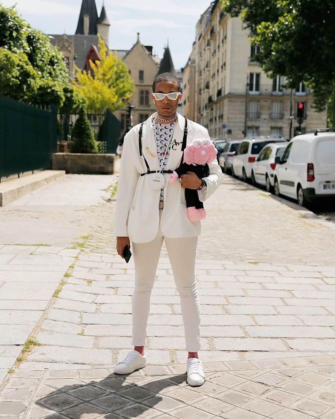 Droptokyoさんのインスタグラム写真 - (DroptokyoInstagram)「PARIS STREET STYLES #🇫🇷@drop_paris #streetstyle#droptokyo#paris#france#streetscene#streetfashion#streetwear#streetculture#tokyofashion#japanfashion#fashion#parisfashionweek#パリ#parisstreetstyle#parisfashion#pfw#rapper#ストリートファッション Photography: @kyoheihattori」7月22日 19時55分 - drop_tokyo