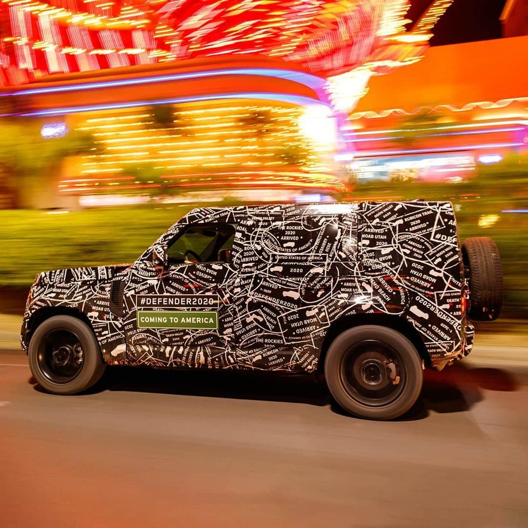 Land Roverさんのインスタグラム写真 - (Land RoverInstagram)「From capability to on-road performance – we’ve tested the new #LandRover #DEFENDER from deserts to cities and back covering over 1.2 million kilometres. Click the link in our bio to stay informed.  #LandRover #TeamDefender #LandRoverDefender #NewDefender #Best4x4xFar #OffRoad #4x4 #Testing #Carsofinstagram #Instacar #SUV #CarLifestyle #Adventure #Adventuring  #USA」7月22日 20時30分 - landrover