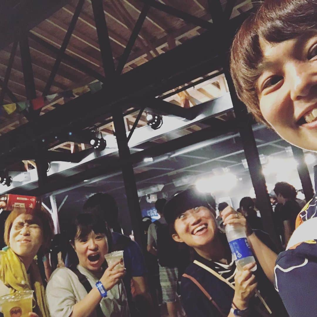 キンタロー。さんのインスタグラム写真 - (キンタロー。Instagram)「女芸人祭り💓﻿ exキマグレンの ﻿ #クレイ勇輝 さんにお招き頂き﻿ #OTODAMA﻿ #三浦海岸﻿ で女芸人夏の思い出💓﻿ ﻿ #ふるやいなやちゃん﻿ 久しぶりに会ったけどやっぱり面白かった😂 ﻿ 話が合うのが本当に嬉しい😭😭😭﻿ ﻿ #3時のヒロイン さんも😍﻿ お肉沢山食べさせてあげたくなる可愛さ❤﻿ 後輩芸人 光子、だいどぅ、星ちゃん﻿ ﻿ ﻿ クレイ勇輝さんありがとうございました🙏🙏﻿ ﻿ #んはぁ〜イェッイエイエイエイエー﻿ #地元で死んでた時Lifeの曲に救われた﻿ #ご縁に感謝いたします﻿」7月22日 12時24分 - kintalo_