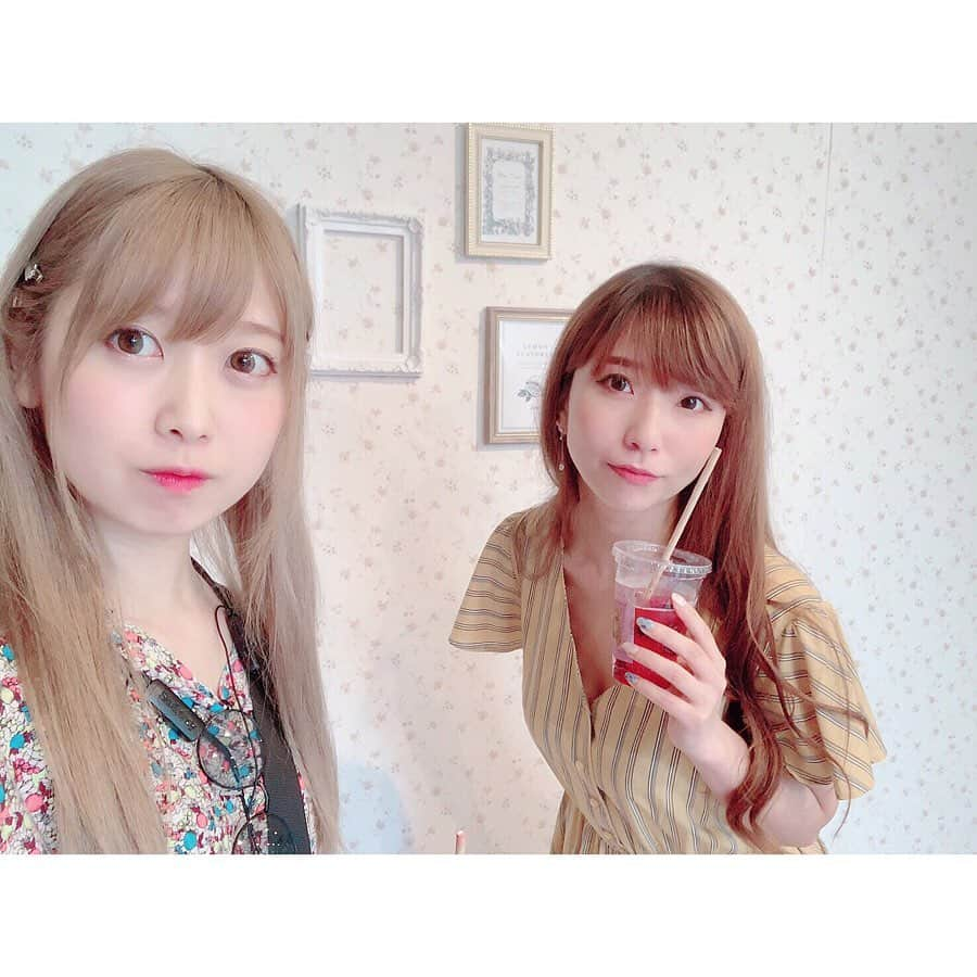 まぁむさんのインスタグラム写真 - (まぁむInstagram)「♡ . . @mimitoujours の展示会へ行ってきました*⑅୨୧*  秋冬のお洋服もかわいいなぁ❤️ フォトスペースやケータリングもとっても可愛いかった、、、 注文したのがとどいたらまた載せますね(*ˊᵕˋ*)੭ . . . . #mimi2019展示会 #mimitoujours #展示会 #aw展示会 #ootd #fasion」7月22日 12時50分 - maamland