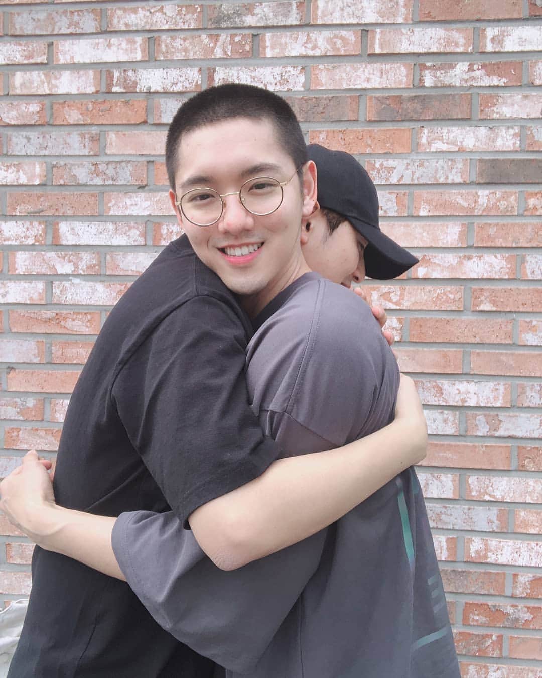 ジョンファンのインスタグラム：「잘 다녀 올게요!! 고마워요」