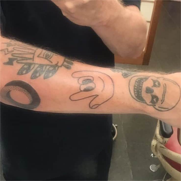 Jason G. Sturgillさんのインスタグラム写真 - (Jason G. SturgillInstagram)「I’m always so psyched and honored when people get my work tattooed. Thanks @forrestmartin for showing some love. ❤️🤟」7月22日 13時43分 - jgspdx