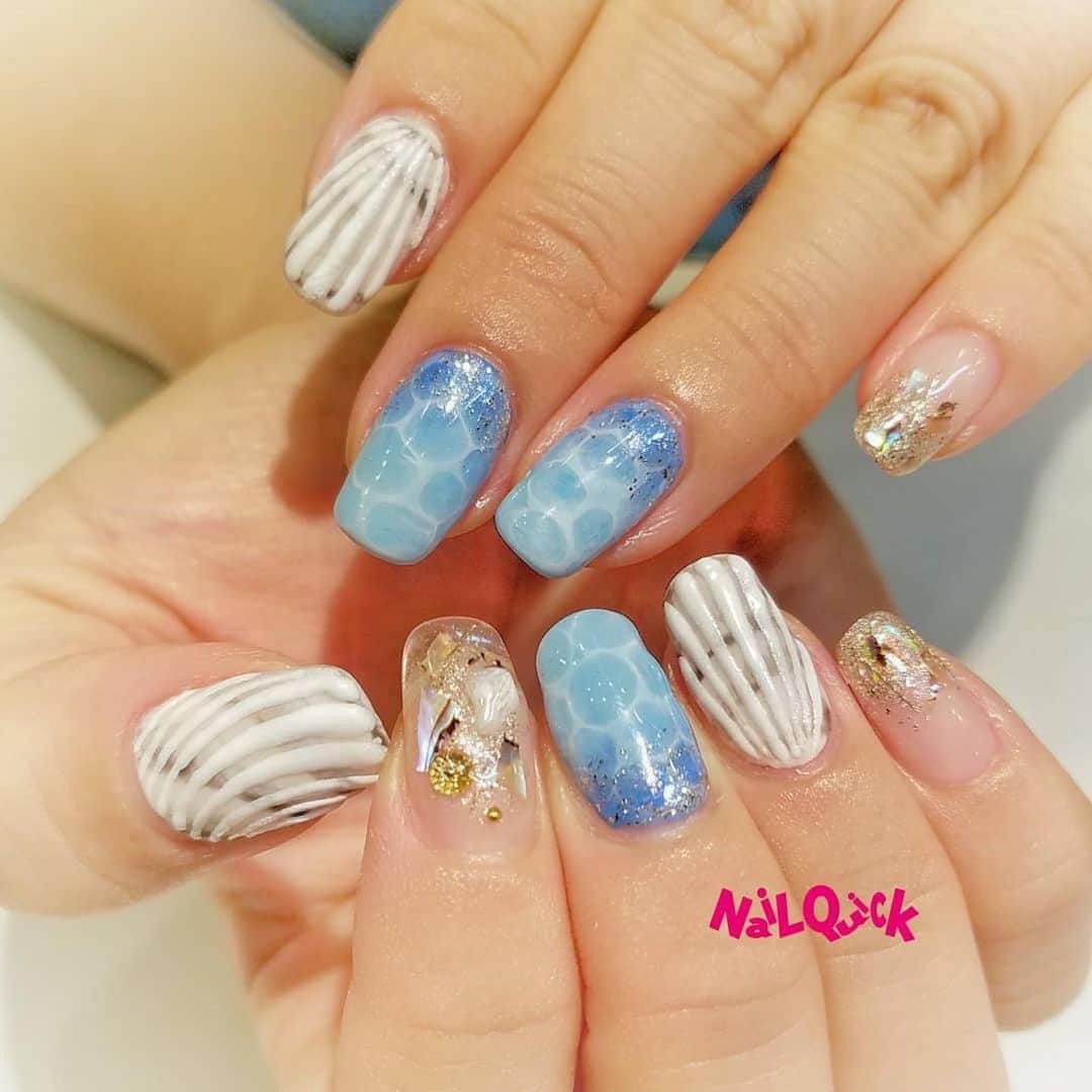 ネイルサロンならネイルクイックのグルメインスタ