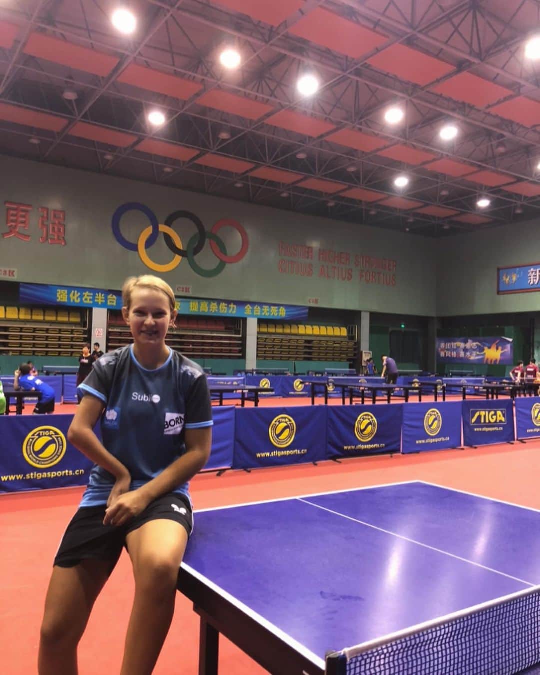 Karolina pekのインスタグラム：「👉🏼👉🏼 @subli.point 🏓🇨🇳 #tabletennis #zhengding #sublipoint #salcotherapy #bornsportscare #feelborn #borntopushlimits」