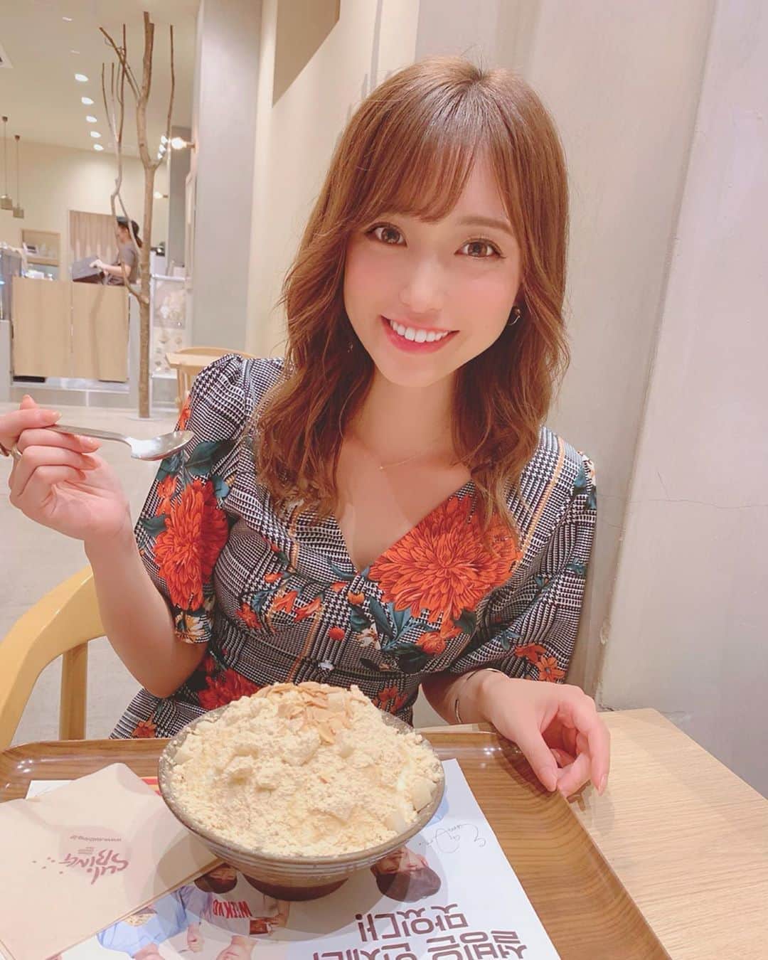 引地裕美のグルメインスタ