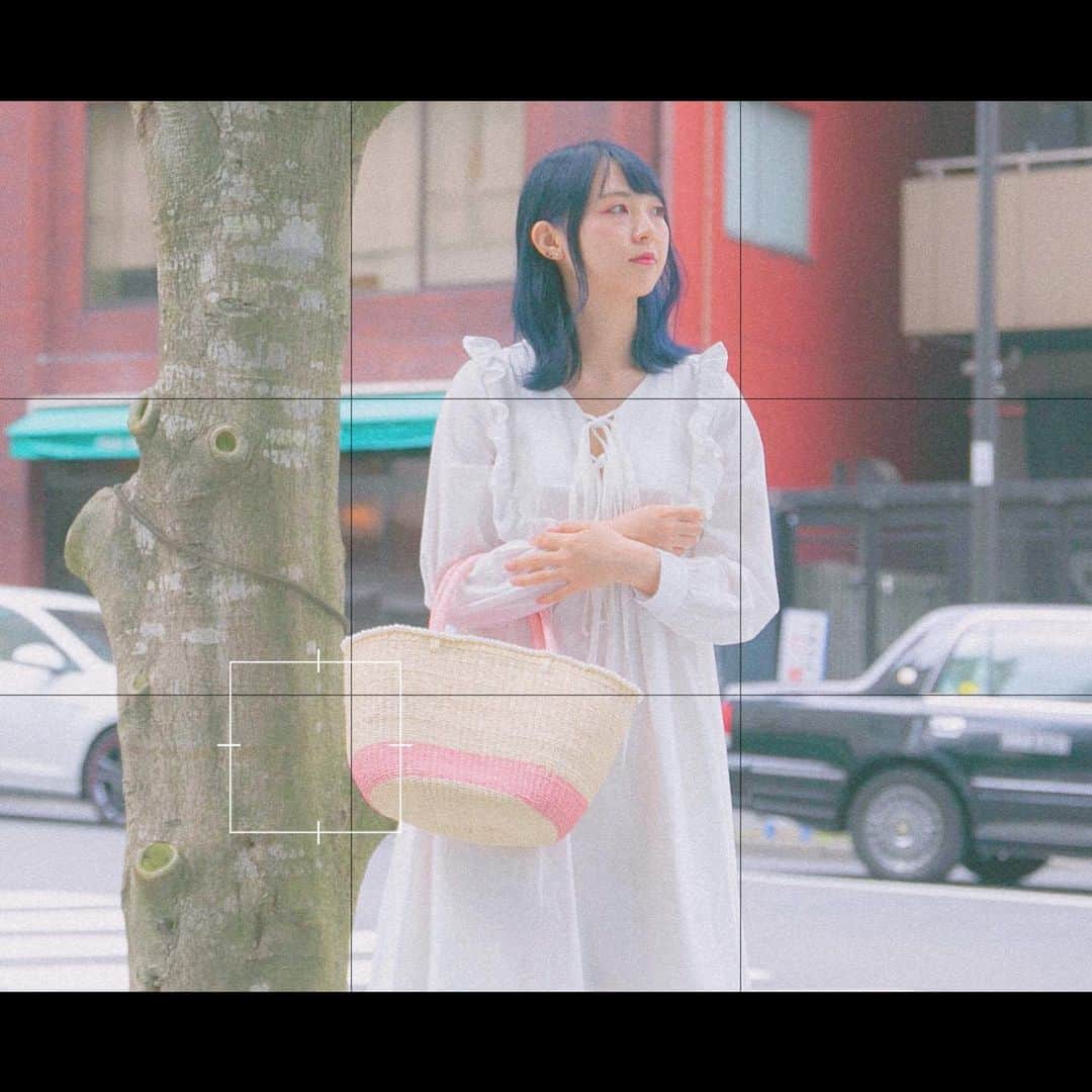 SuperGroupiesのインスタグラム：「#スパグルぴかちゃん の夏コーデ💕💕💕 ⠀⠀⠀⠀⠀⠀⠀ 夏の雰囲気がたっぷりのかごバッグを主役にするために ホワイトのワンピースをチョイス！😌 ⠀⠀⠀⠀⠀⠀⠀ ⠀⠀⠀⠀⠀⠀⠀ 真っ白なワンピースが、 優しい色のかごバッグをさら引き立たせてくれます✨ ⠀⠀⠀⠀⠀⠀⠀ ──────────────────────﻿ 🌸Today’s Item🌸 Cardcaptor Sakura Collaboration Series かごバッグ / #basketbag⠀⠀⠀⠀ ※掲載商品は販売終了しました。 We’re sorry but they’re sold out. ──────────────────────﻿ ⠀⠀ ⠀⠀⠀ ⠀⠀⠀⠀⠀⠀⠀ 大人気のため既に販売終了していますが、 ラスト1点が手に入るチャンスがまだあります！  只今開催中の#アニメバウンド キャンペーン第7弾では こちらのバッグをプレゼントします🎁⠀ ⠀⠀⠀⠀⠀⠀⠀ 気になる方はこちらをCHECK 💓 ⠀⠀⠀⠀⠀⠀⠀ ⠀⠀⠀⠀⠀⠀⠀ 🔻🔻🔻 ⠀⠀⠀⠀⠀⠀⠀ ⠀⠀⠀⠀⠀⠀⠀ ⠀⠀⠀⠀⠀⠀⠀ ⠀⠀⠀⠀⠀⠀⠀ 🌈アニメバウンドキャンペーン第7弾開催🌈﻿ ⠀⠀⠀⠀⠀⠀⠀ 🤔：#アニメバウンド って何？ 💁🏻‍♀️：アニメ、ゲームキャラクターの服装を連想させるコーディネートのこと！👗👠👜 ⠀⠀⠀⠀⠀⠀⠀ ⠀⠀⠀⠀⠀⠀⠀ 🧐：#アニメバウンド ってコスプレと何が違うの？ 💁🏻‍♀️：キャラクターの衣装をそのまま再現するのではなく、あくまで「日常でのファッションスタイル」としてコーデするのがPoint！✨ ⠀⠀⠀⠀⠀⠀⠀ ⠀⠀⠀⠀⠀⠀⠀ 自分の私服でどうコーデするのか考えるのが とっても楽しいです！👀 ⠀⠀⠀⠀⠀⠀ ⠀⠀⠀⠀⠀⠀⠀ 当店では「#アニメバウンド キャンペーン第7弾」を開催中！ ⠀⠀⠀⠀⠀⠀⠀ 今は売り切れになってしまった商品を含め、 豪華なプレゼントが当たるので ぜひ参加してみてください🎁💕 ⠀⠀⠀⠀⠀⠀⠀ ＝＝＝＝＝＝＝＝＝＝＝＝＝＝＝＝＝＝＝＝＝＝＝﻿ 🎁プレゼント商品🎁﻿ ※投稿の際に必ずご希望のモデルを記載してください。⠀ ◆ヘタリア World☆Stars ①イギリスモデル [#バッグ]  ②アメリカモデル [#リュック] ⠀⠀⠀⠀⠀⠀⠀ ◆カードキャプターさくら ③ステラミルフィーユモデル [#かごバッグ] ◆アイドリッシュセブン ④二階堂大和モデル [#ショルダーバッグ]  ⑤逢坂壮五モデル [#長財布] ⠀⠀⠀⠀⠀⠀⠀ ◆名探偵コナン ⑥怪盗キッドモデル [#ショルダーバッグ] ⠀⠀⠀⠀⠀⠀⠀ ◆刀剣乱舞-ONLINE- ⑦加州清光モデル [#袱紗] ⑧三日月宗近モデル [#ショルダーバッグ] ＝＝＝＝＝＝＝＝＝＝＝＝＝＝＝＝＝＝＝＝＝＝＝﻿ ⠀⠀⠀⠀⠀⠀⠀ ﻿ ─────────────────────﻿ ↓応募方法はこちら↓﻿ ☑️SuperGroupies 公式アカウント（ @supergroupies ）をフォロー﻿ ☑️アニメバウンドを投稿﻿ （着て撮っても、置いて撮ってもOK！）﻿ ※キャラクターは問いません。プレゼント商品のタイトル以外でも構いません。﻿ ☑️キャプションに「#アニメバウンド / 希望のモデル」を記載﻿ ─────────────────────﻿ ﻿ ※期間中、何回でも投稿してOKです💜﻿ ﻿ ﻿ 応募期間は7月31日（水）まで！﻿ たくさんのご応募お待ちしております👏﻿ ﻿  #アニメバウンド の例が気になる方は、 過去の「#アニメバウンド キャンペーン第7弾」バナーの投稿をぜひチェック✅してみてください！  ハッシュタグ #アニメバウンド で検索🔎すると 過去参加してくださった方々の例も見れるので そちらもぜひ参考にしてみてください🤭💡 ⠀⠀⠀⠀⠀⠀⠀ ⠀⠀⠀⠀⠀⠀⠀ #supergroupies #anime #japaneseanime #スーパーグルーピーズ #アニメ #アニメコラボ #コラボグッズ #ファッションにアニメを #アニメグッス #ccsakura #カードキャプターさくら #木之本桜 #cardcaptorsakura #sakurakinomoto #clamp #魔法少女 #magicalgirl #ゆめかわいい #夏コーデ #ワンピースコーデ」