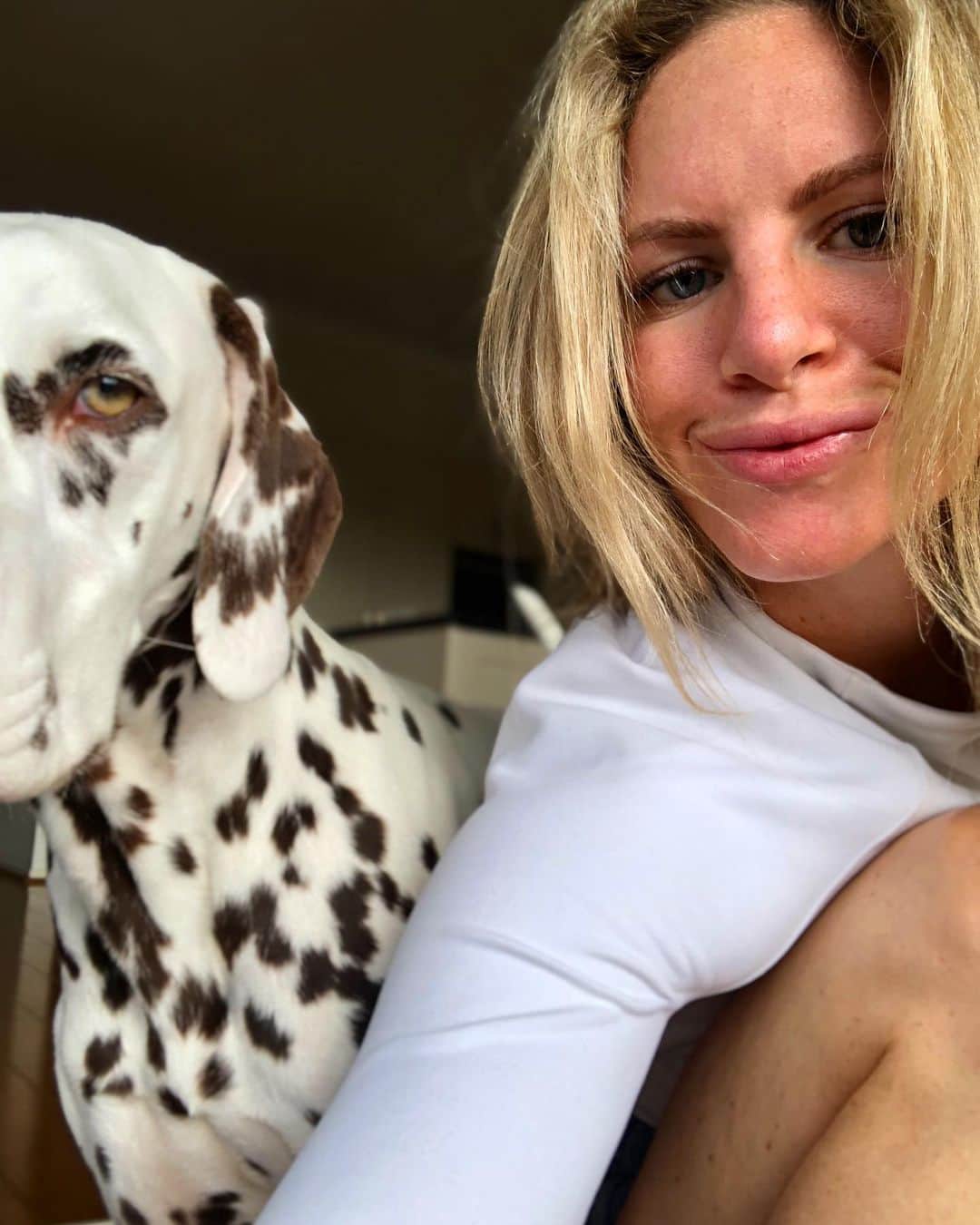 エミリー・シーボームのインスタグラム：「“It’s just a dog”  First of all that’s my child.  #dalmatian #pongo #puppy #selfie」