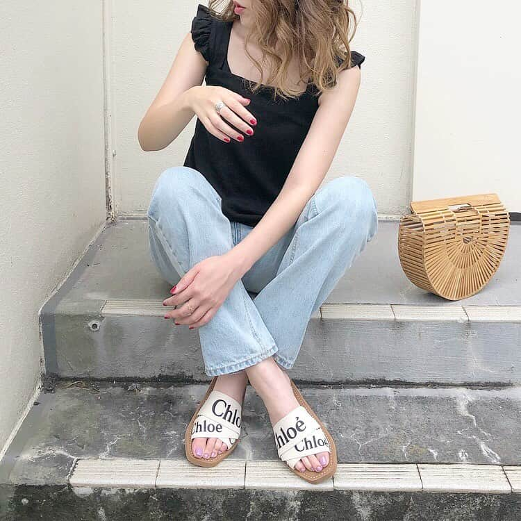 Maiさんのインスタグラム写真 - (MaiInstagram)「#ootd #dholic #denim #サンダル #chloe #クロエ コーディネートの詳細はブログに書いてます☺️♡」7月22日 17時27分 - maimaimai1016