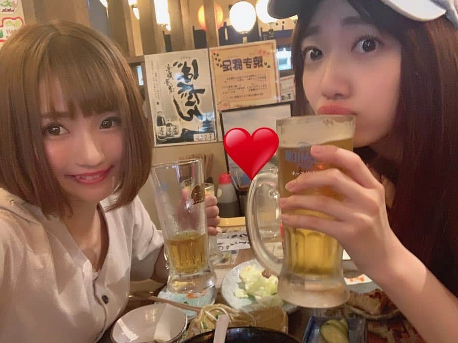 小林智絵さんのインスタグラム写真 - (小林智絵Instagram)「. . . . 🍻♥︎ . . . #pimms #idol #kawaii #cute #dinner #japan #tokyo #晩酌 #日本 #東京 #仲良し」7月22日 17時45分 - kobayashichie_1012