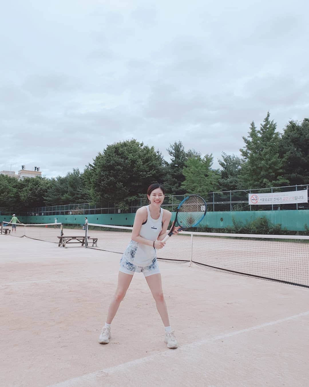 イ・ヨンアのインスタグラム：「테니스🎾」