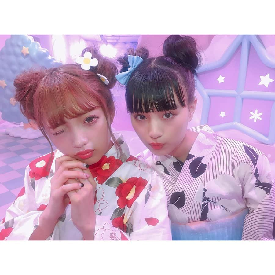 GRLさんのインスタグラム写真 - (GRLInstagram)「ねおさん&鶴嶋乃愛さんGRL撮影オフショット💓 @neo_0606 @felonyrose__n #ねお #鶴嶋乃愛 #outfit #ootd #outfitoftheday #girl #girls #fashion #coordinate #followme #オフショット #コーデ #コーディネート #grl #グレイル #プチプラ #ファストファッション #通販 #通販サイト #ピューロランド #のあんつぇる」7月22日 18時03分 - grl_official