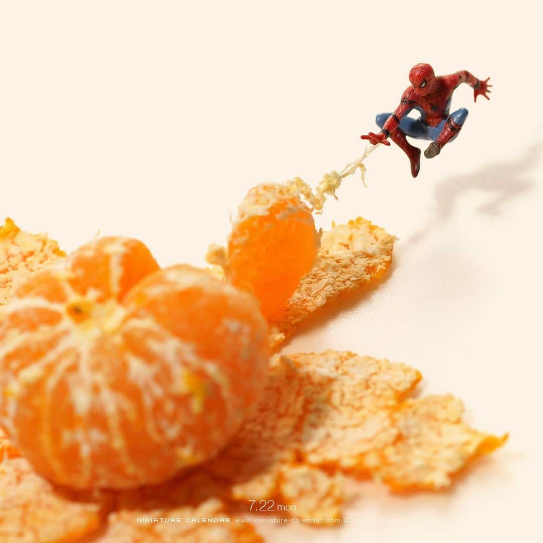田中達也さんのインスタグラム写真 - (田中達也Instagram)「. 7.22 mon “Spider Web” . すっぱいだーマン . #みかん #スパイダーマン #未完のヒーロー #Orange #SpiderMan #SpiderManFarFromHome . ─────────────── 《Exhibition info》 . 【微型展 2.0 -田中達也的奇幻世界- in 高雄】 Miniature Life Exhibition2 in Kaohsiung 6/21 fri - 9/15 sun #微型展 #田中達也微型展 . Please look at the Instagram story’s highlight for more information. . ─────────────── 《Next Exhibition info》 . 【MINIATURE LIFE展 in 長野】 Miniature Life Exhibition in Nagano 7/26 fri - 8/25 sun .」7月22日 18時46分 - tanaka_tatsuya