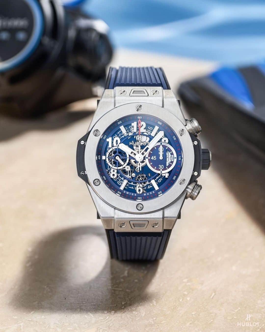 ウブロさんのインスタグラム写真 ウブロinstagram ビッグ バン ウニコ チタニウム ブルー チタニウムケースとブルーの色合いが際立つモデル お出かけスタイルにも合わせやすいタイムピースです Hublot Bigbangunico Blue ウブロ ビッグバンウニコ 7月