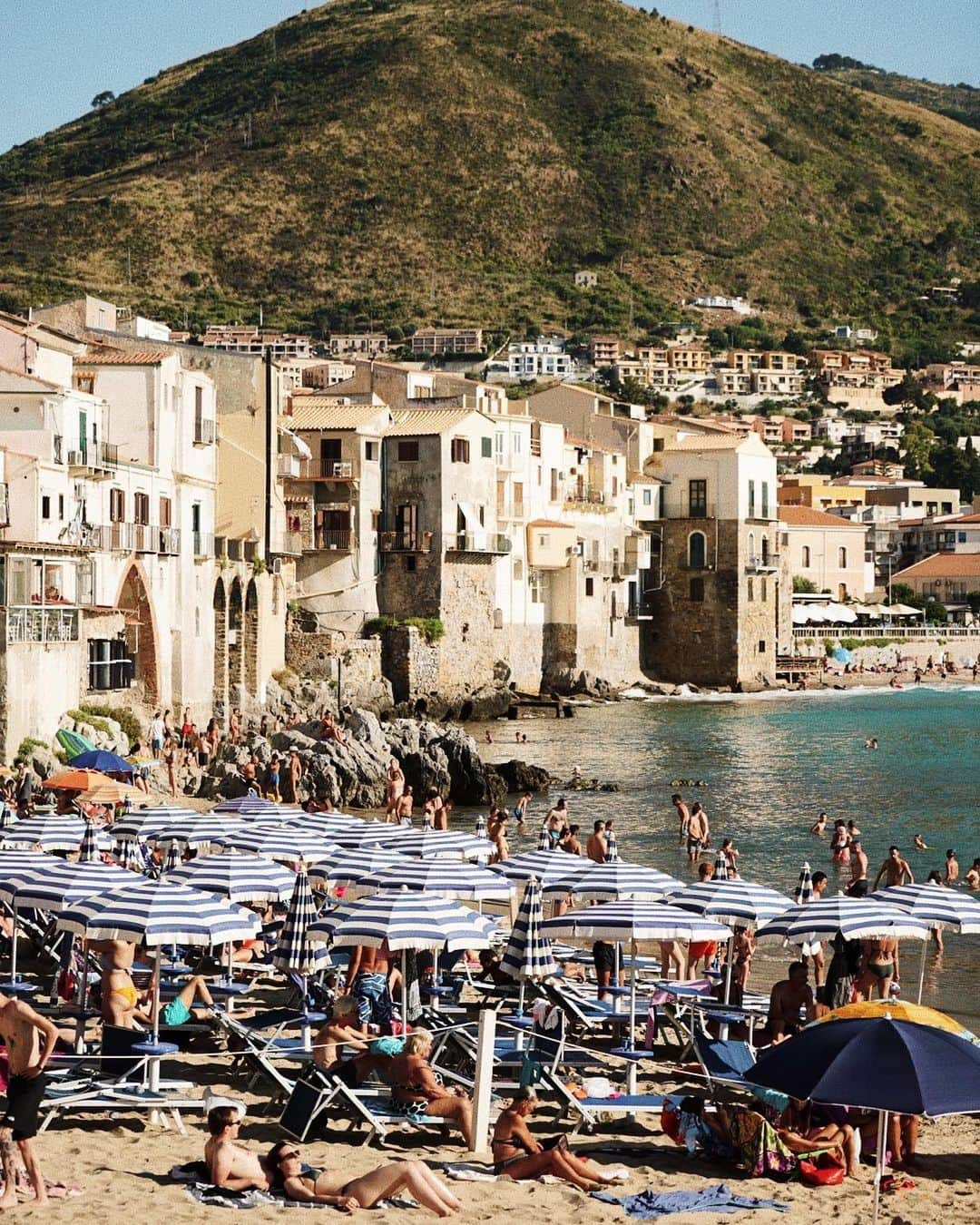 ジュリー・サリニャーナさんのインスタグラム写真 - (ジュリー・サリニャーナInstagram)「Scenery Diary / in Cefalù 🇮🇹」7月23日 5時18分 - sincerelyjules