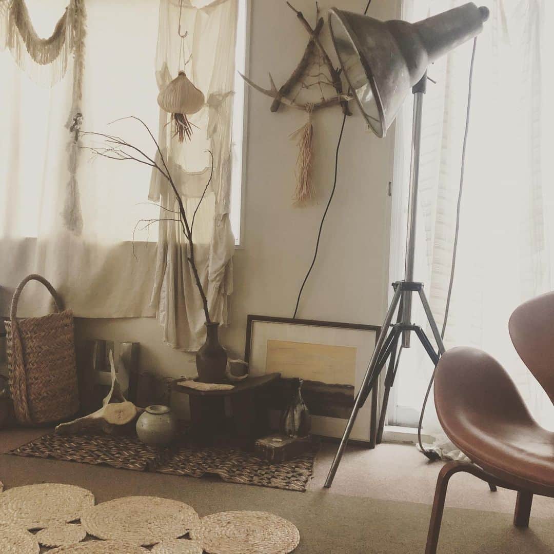 ハミルさんのインスタグラム写真 - (ハミルInstagram)「. . 朝起きて、 10:30には打合せ開始、 そのまま若木さんとランチしてたら、 叢の小田さんにひさびさに会えて、 そこにサポーズの若頭も合流した日。 . 会いたい人に会えた日。 いい日。 . #若木信吾 #叢 #小田康平 #サポーズ若頭」7月22日 21時29分 - haruhamiru