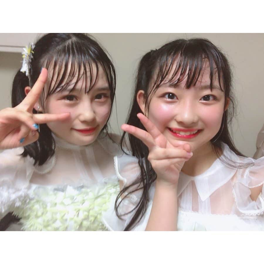 馬場彩華さんのインスタグラム写真 - (馬場彩華Instagram)「#HKT48九州7県ツアー . 初日おわました！ . すごいみんな熱くてたのしかったー！ . ツアーもそうだけどリハとかで学んだこととかたくさんあったしもっともっとぐんぐん成長したい！って思いました💪 . なおさん卒業しちゃうんだよね、😢 誰より手をふろうのときに思わず涙が、、寂しいな でも31日の卒業公演も盛り上げていけたらいいな😢 . . うちわ見つけたりレスするのはあんまり上手じゃないけど頑張って探してうちわ見つけるとめちっちゃ嬉しし目が合うとテンションアゲアゲになるね😚😚 . この調子で、 いや昨日以上の勢いで 最後まで盛り上がっていきましょう🔥💓 . ツアーまだまだ続きます✨ . 最後に、、 HKT大好きーーーー🥺😍」7月22日 22時17分 - s2yklo