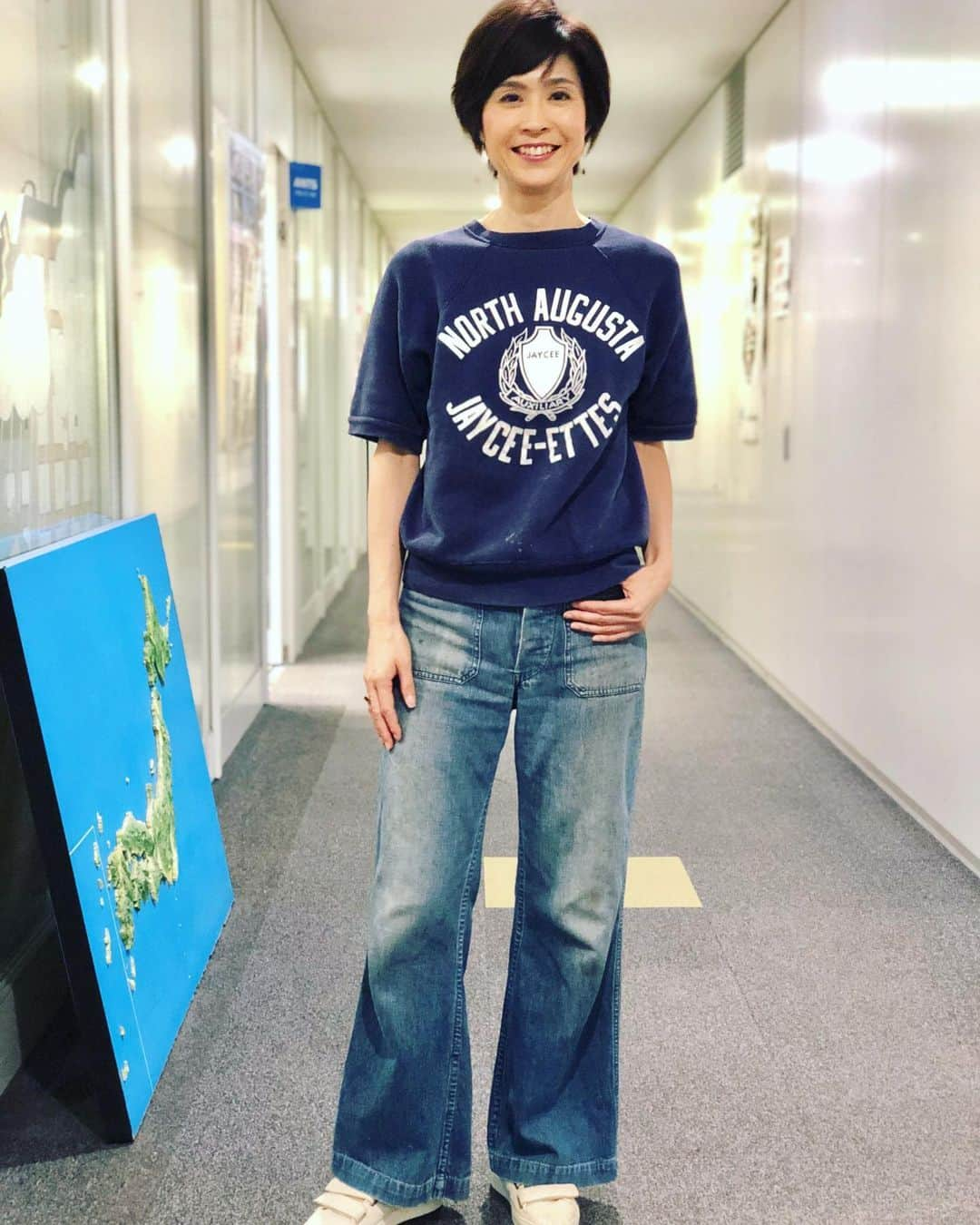 今村涼子さんのインスタグラム写真 - (今村涼子Instagram)「#古着スウェット これくしょん #半袖スウェット#半スエ #ビンテージスウェット #大人古着#古着大人女子」7月22日 22時33分 - ryoko.imamu