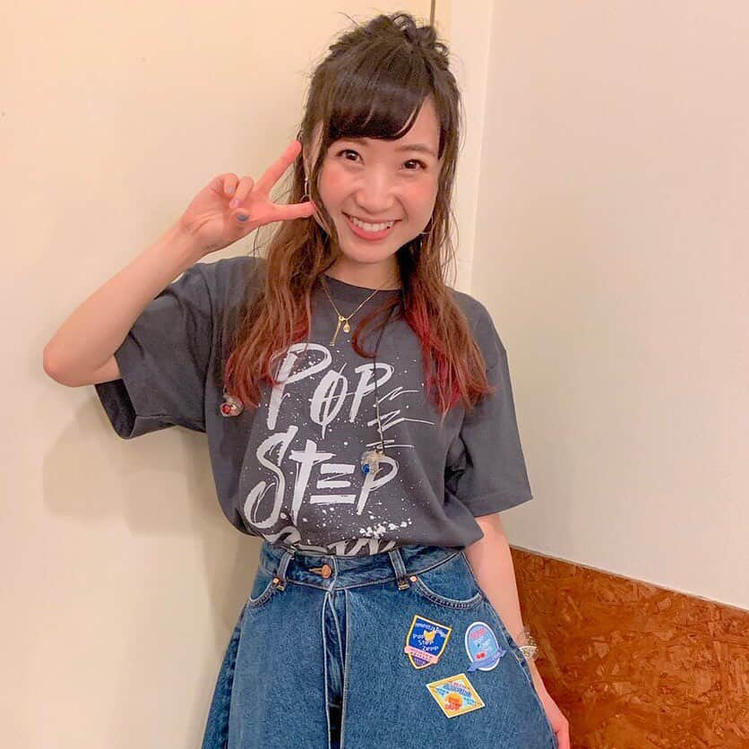 有安杏果さんのインスタグラム写真 - (有安杏果Instagram)「♪﻿ ﻿ ふほぉーーぅーーぃっ!!﻿ ﻿ ﻿ Pop Step Zeppツアー東京公演1日目🌟﻿ ﻿ 楽しかったーみんなの熱量すごかったーー❣️﻿ ﻿ 平日なのに来てくれて本当にありがとうっ✨﻿ ﻿ 来れないけど応援してくれた人もありがとうっ✨﻿ ﻿ 明日も熱～いライブにするぞーー🎸🎤🎹🎶﻿ ﻿ ﻿ 有安杏果﻿ ﻿ #福原将宜 ﻿ #山口寛雄 ﻿ #玉田豊夢 ﻿ #宮崎裕介 ﻿ #ポプステ﻿ #ご当地ステッカー #東京 #今日を全力で」7月22日 23時02分 - ariyasu_momoka_official