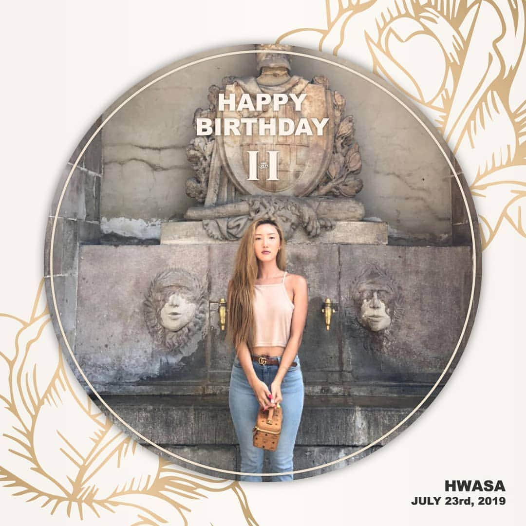 Mamamooさんのインスタグラム写真 - (MamamooInstagram)「. #HAPPYHWASADAY [#화사] 👑오늘은 퀸화사데이👑 190723 화사한 혜진이의 25번째 여름을  무무 여러분들의 사랑으로 가득 채워주세요💞  이번에도 잊지 않고 준비한 혜진이의 오로지 무무들을 위한 선물 🎁 https://youtu.be/D6M9wM6hD8Q  #MAMAMOO #HWASA #백성들아_화사의_탄생을_축하하라 #OurFlowerHwasa」7月23日 0時00分 - mamamoo_official