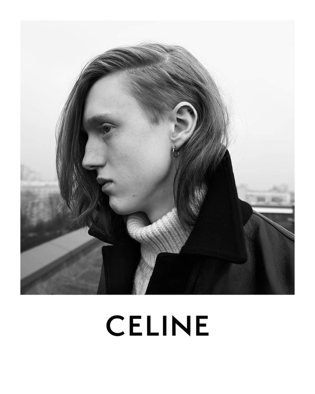 Celineさんのインスタグラム写真 - (CelineInstagram)「CELINE MEN WINTER 19  JENS PHOTOGRAPHED IN BERLIN IN MARCH 2019  AVAILABLE NOW IN STORE AND CELINE.COM  #CELINEBERLIN  #CELINEBYHEDISLIMANE」7月23日 0時14分 - celine