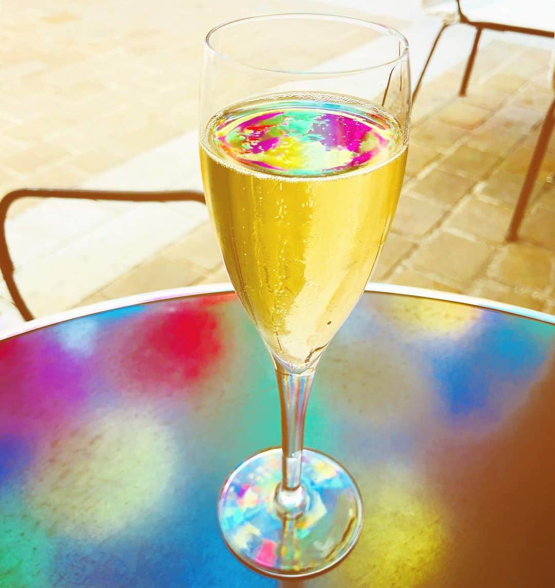 のインスタグラム：「#paris #champagne」