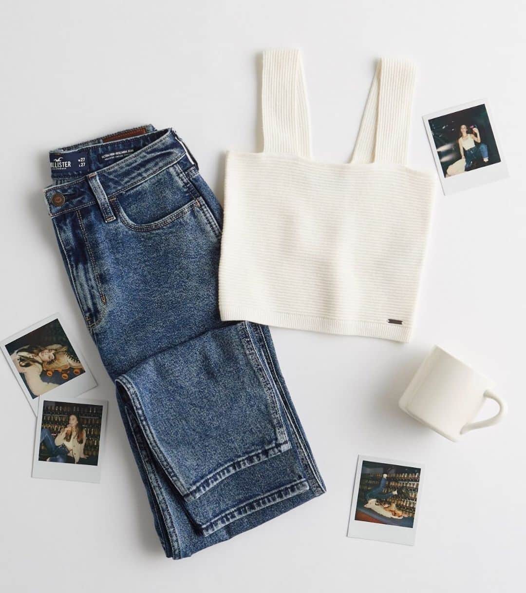 Hollister Co.さんのインスタグラム写真 - (Hollister Co.Instagram)「“You know what? Finding good jeans is very important, so I would go a whole day without iced coffee just to find a perfect pair of jeans, and that’s a little crazy for me. Kinda says something.” - Collective Thought x @_emmachamberlain.  Jeans > caffeine, are we right? #HollisterCollective」7月23日 1時06分 - hollister