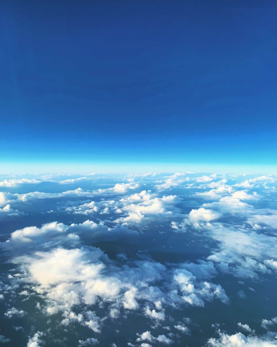 雅-MIYAVI-さんのインスタグラム写真 - (雅-MIYAVI-Instagram)「Share your sky with us on @twitter ✋🏻✋🏻😃🌍 #UnderTheSameSky #同じ空の下」7月23日 1時18分 - miyavi_ishihara