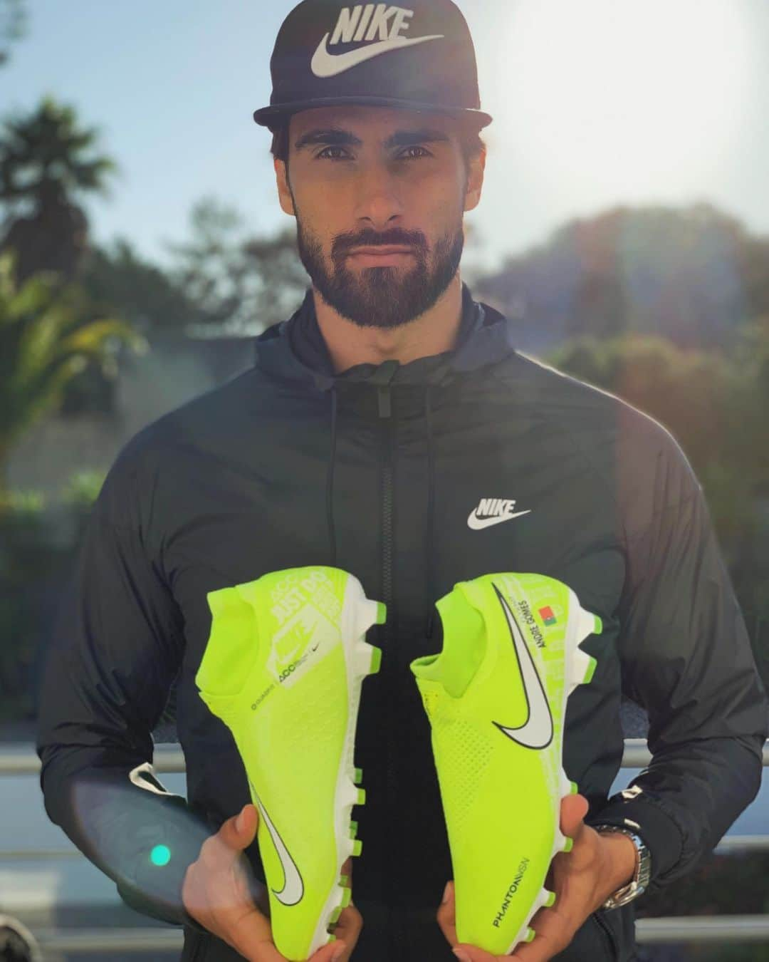 アンドレ・ゴメスさんのインスタグラム写真 - (アンドレ・ゴメスInstagram)「New Phantom VSN ready to light up the pitch! 🔥  Can't wait to play in my new @nikefootball Phantom.  #NikeFootball #Nike #phantom #PHANTOMVSN」7月23日 3時05分 - aftgomes21