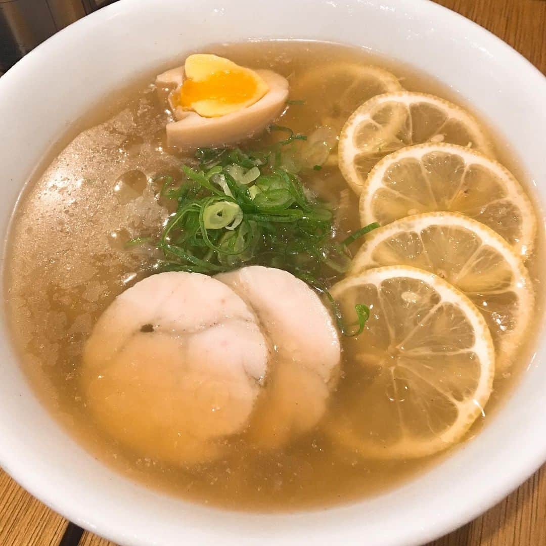 金巻ともこのインスタグラム