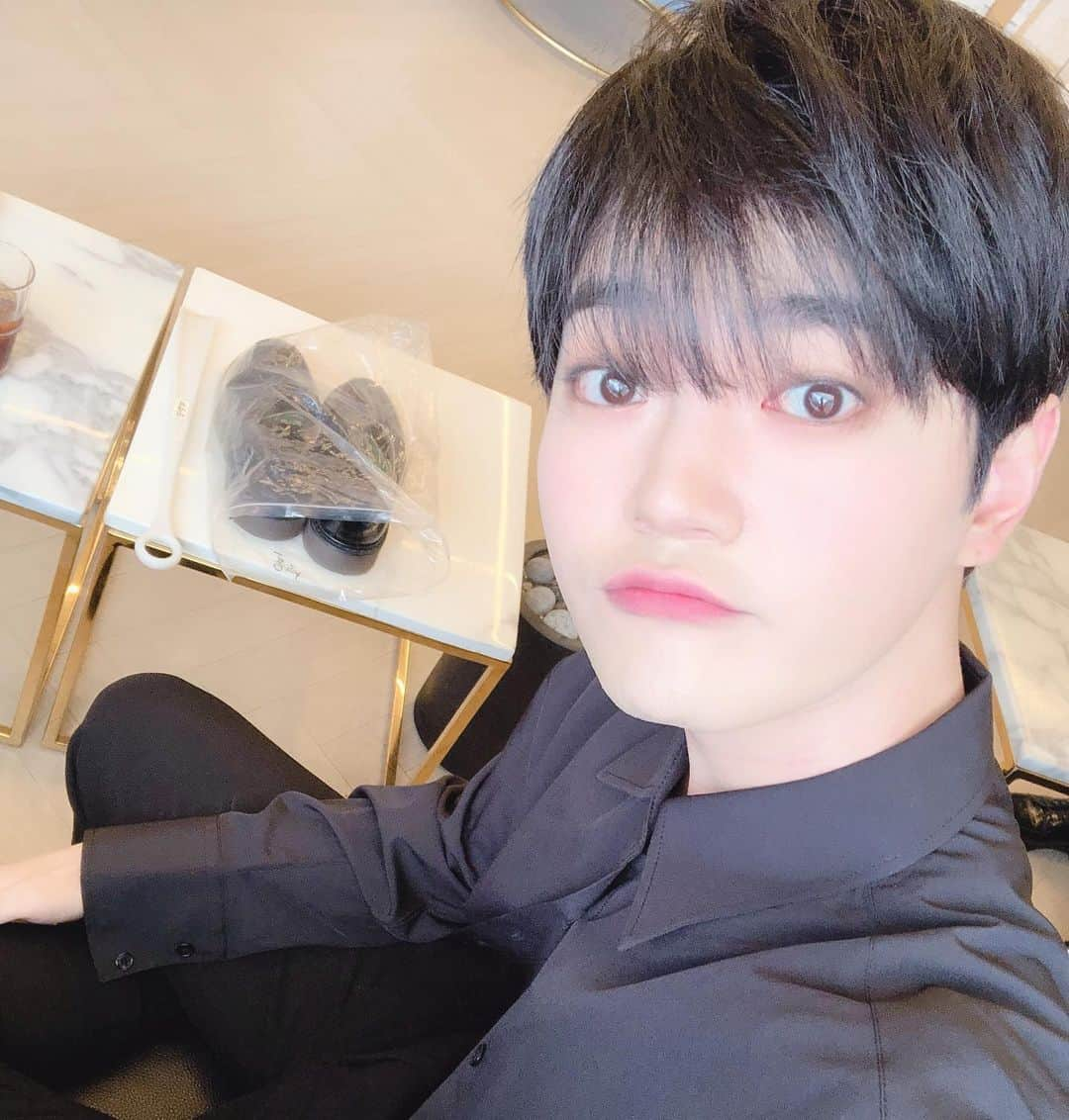 UP10TIONさんのインスタグラム写真 - (UP10TIONInstagram)「#비토 #업텐션 여기셀캉🥰」7月23日 15時12分 - u10t_official