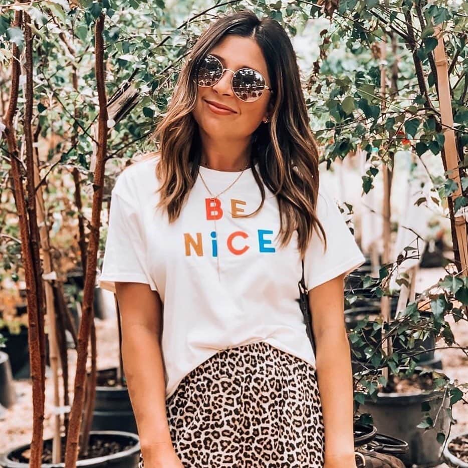 Target Styleのインスタグラム：「Mantra for the week. ❤️📷: @baileymallonee」