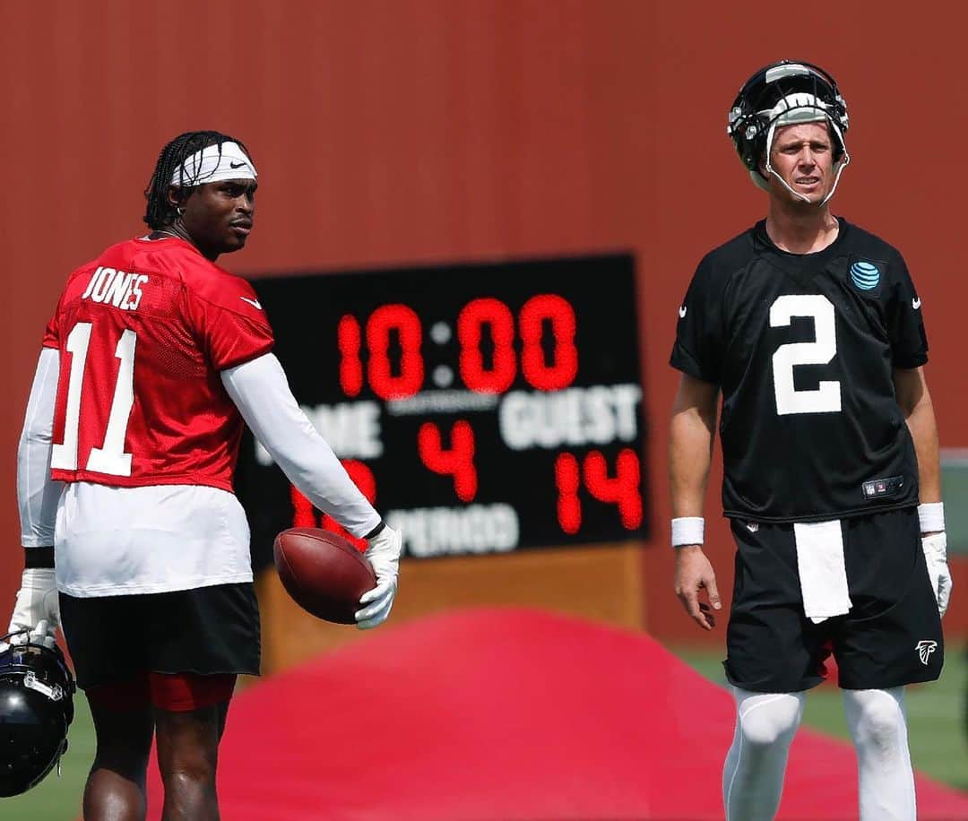 NFLさんのインスタグラム写真 - (NFLInstagram)「A song of Ice and FIRE. ❄️🛩🔥 #NFLTrainingCamp 📷: John Bazemore/AP」7月23日 8時50分 - nfl