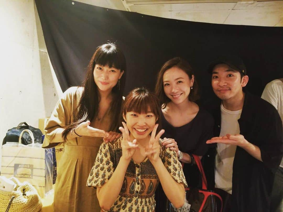 ちすんさんのインスタグラム写真 - (ちすんInstagram)「先日、我らがアイドル、美月の舞台を千鶴と祥太郎と観劇。 自ら企画、プロデュース、脚本を手がけた2人芝居。 めちゃ大変やったやろーな。 ほんとにほんとにお疲れ様でした😊  #木村美月 #李千鶴 #大久保祥太郎 #おつかれさま #来週から #一緒に #がんばろうね #阿佐ヶ谷スパイダース」7月23日 15時54分 - chisun11