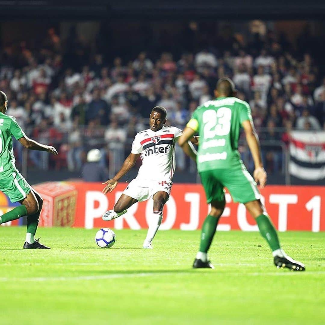 São Paulo FCさんのインスタグラム写真 - (São Paulo FCInstagram)「🎯🌧 #VamosSãoPaulo 🇾🇪 ⠀⠀⠀⠀⠀⠀⠀⠀⠀ 📸 Paulo Pinto / saopaulofc.net」7月23日 10時33分 - saopaulofc